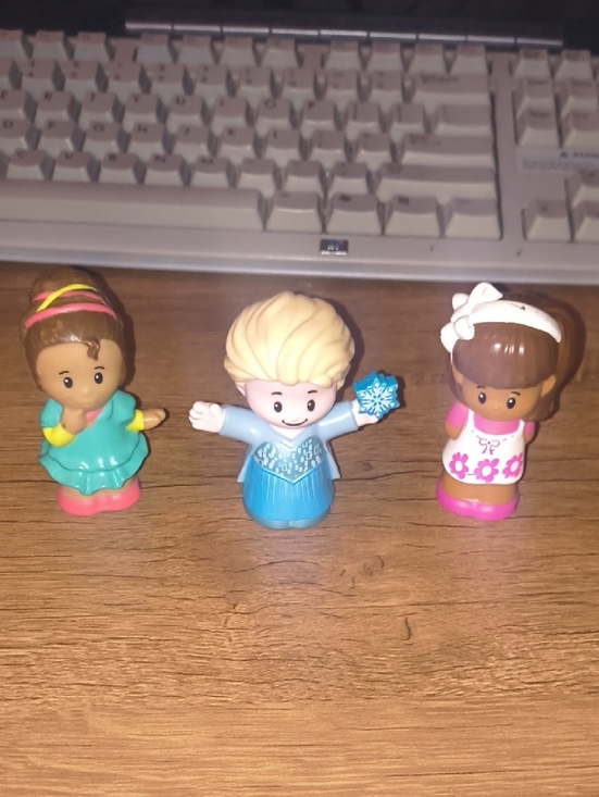 Little People Other - Fisher-Price Little People Lot - Disney Frozen Elsa & Friends Tessa & Sofie